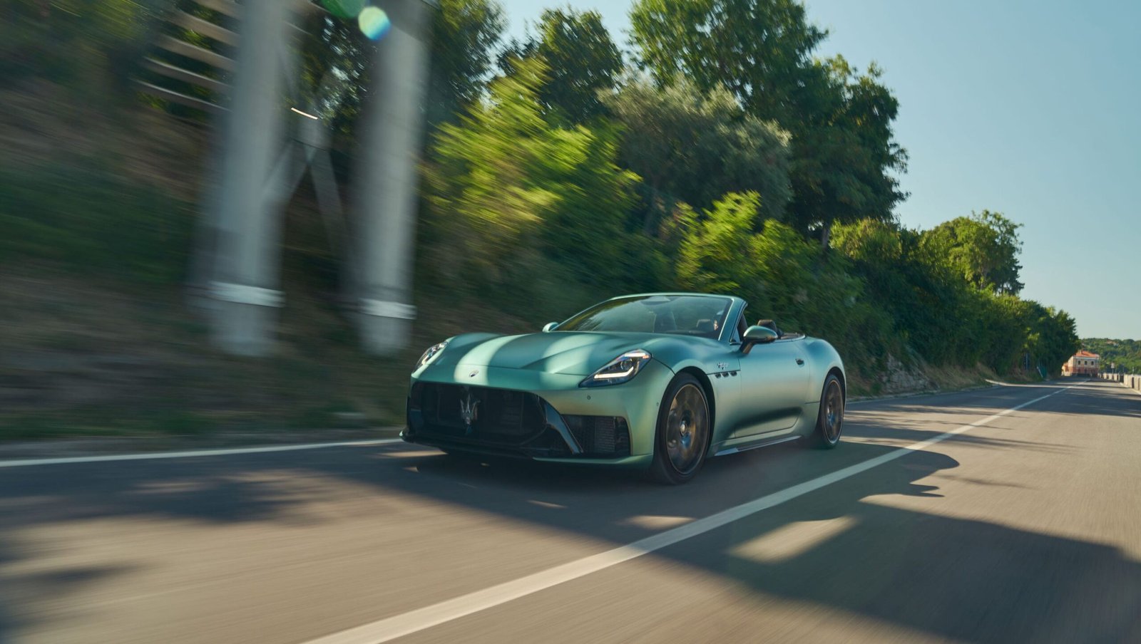Maserati GranCabrio Trofeo 2027: Novi standard luksuza i performansi