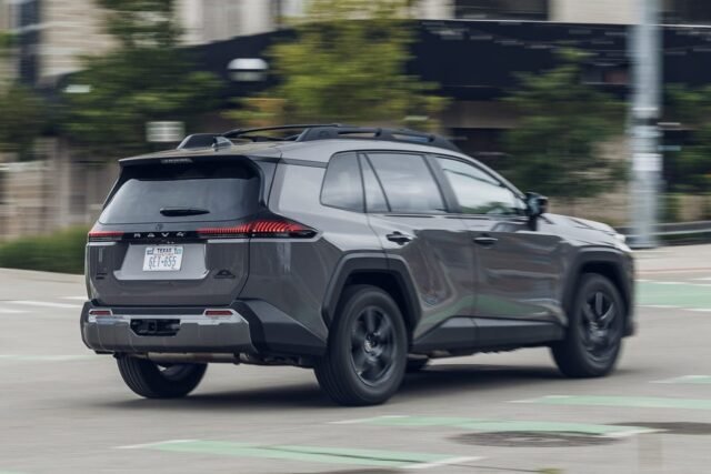 2026 Toyota RAV4 Woodland PHEV: Spoj avanture i inovacije