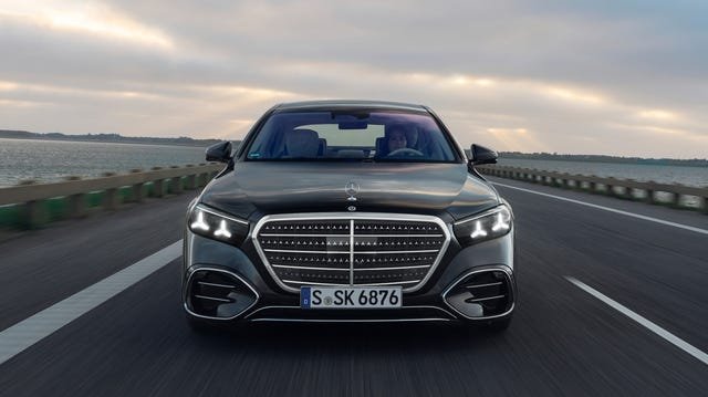Mercedes-Benz se suočava sa mogućim zabranama prodaje u SAD-u