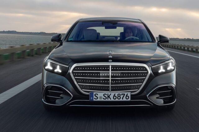 Mercedes-Benz se suočava sa mogućim zabranama prodaje u SAD-u