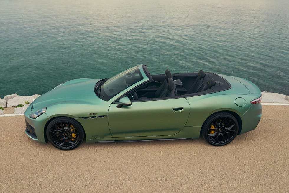 Maserati GranCabrio 2027: Luksuz i Performanse na Otvorenom