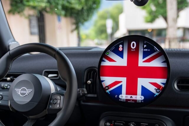 2027 Mini Cooper Heritage Edition: Osećaj istorije kroz unutrašnjost
