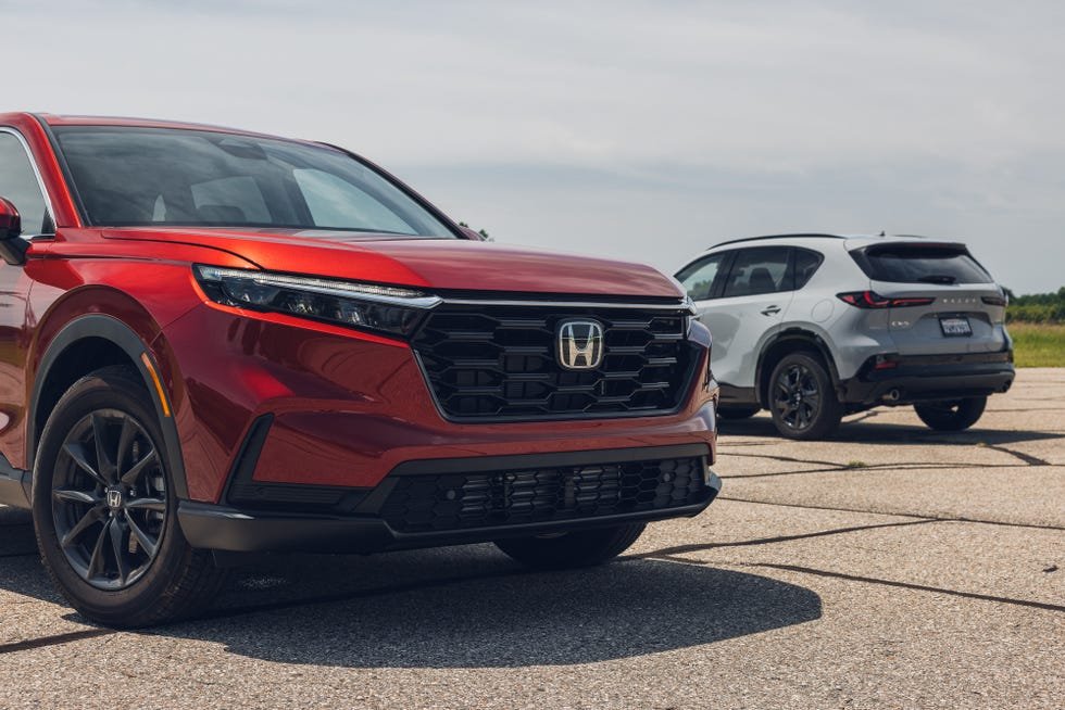 Poređenje: 2026 Honda CR-V EX-L vs. 2026 Mazda CX-5 Premium Plus