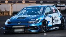 Volkswagen Mega Golf: 1.000 Konjskih Snaga, Ali Bez Uspeha na Takmičenju