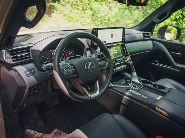 Unutrašnjost novog Lexus LX700h Overtrail za 2026. godinu: Upoznajte se sa luksuzom i tehnologijom