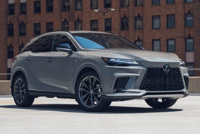 Lexus RX Hybrid 2026: Komfor, Stil i Ekonomičnost na Prvom Mestu