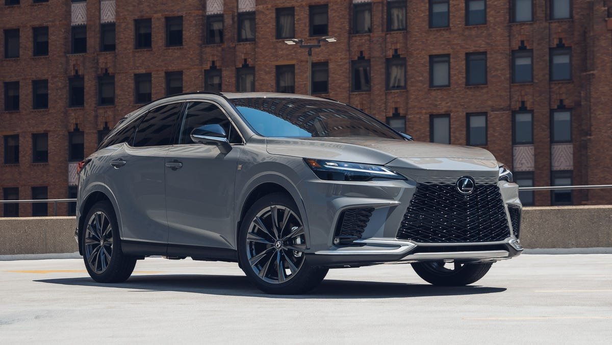 Lexus RX Hybrid 2026: Komfor, Stil i Ekonomičnost na Prvom Mestu