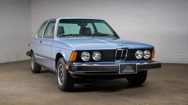 Retko očuvani BMW 320i iz 1977. godine sa samo 9000 pređenih milja