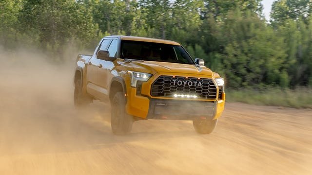 Prvi pogledi na 2027. Toyota Tundra Hybrid TRD Pro