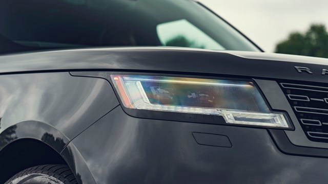 Nova generacija Land Rover Range Rover: Šta nas očekuje do 2028. godine?