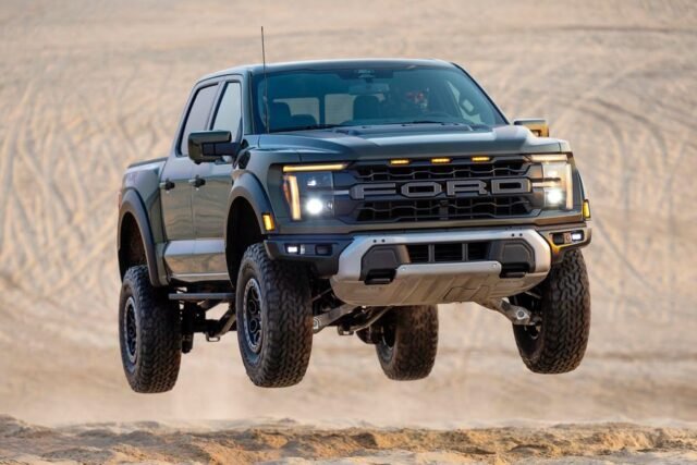 Cene 2027 Ford F-150 Raptor niže za $4010, ali uz određene kompromisne opcije