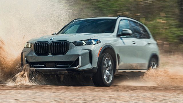 BMW odustao od planova za novi SUV zasnovan na X5 platformi