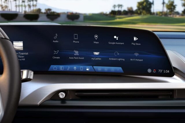 Cadillac unapređuje infotainment sistem: Novi softverski ažuriranja za LYRIQ, OPTIQ, VISTIQ i CT5