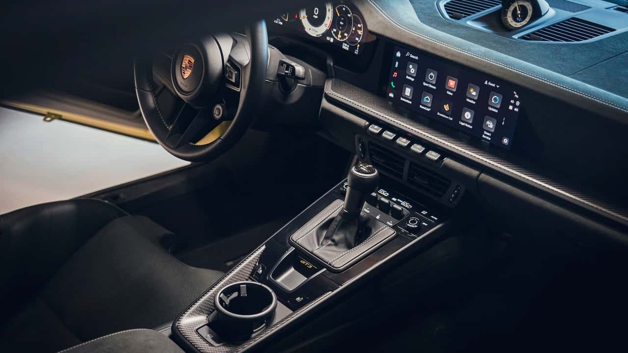 Porsche 911 Carrera S dobija manuelni menjač zahvaljujući kupcima GT3