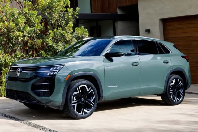 2027. Volkswagen Atlas Cross Sport: Više Snage i Luksuzniji Enterijer