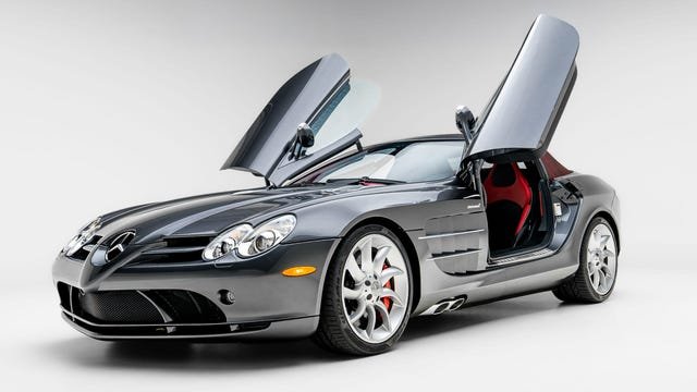 Mercedes-Benz SLR McLaren Roadster: Simbioza Moći i Luksuza