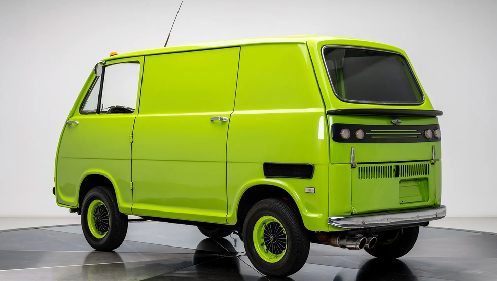 Retko viđeni Subaru Sambar 360: Mini van koji se ističe iz gomile