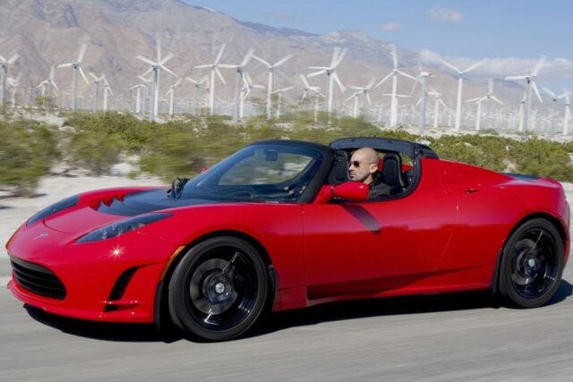 Dvanaest godina kasnije: Kako je vožnja Tesla Roadster-a promenila moj pogled na električne automobile