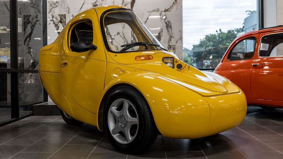 Neobični električni automobil Corbin Sparrow: Povratak na scene iz 2000-ih