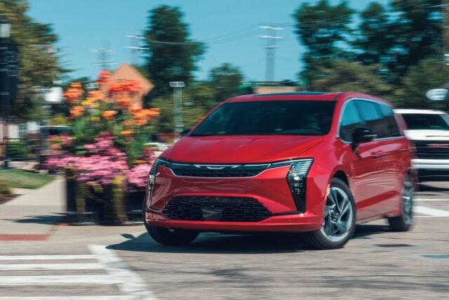 Upoznajte 2027 Chrysler Pacifica: Modernizovana porodica u svetu minivena
