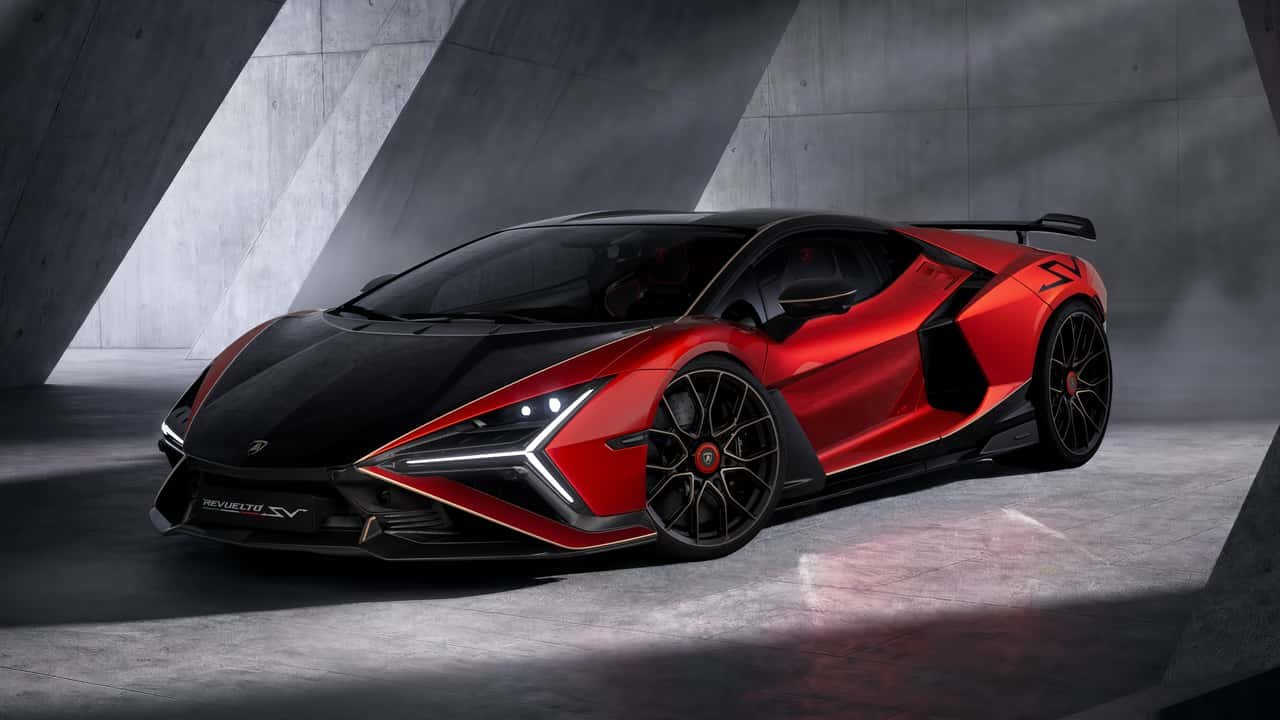 Lamborghini Revuelto SV: V12 Hibrid Prilagođen za Dominaciju na Stazi