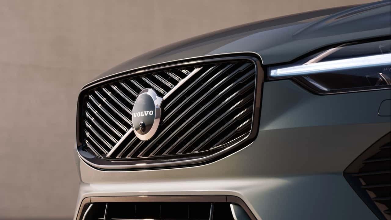 Volvo unapređuje PHEV modele sa dometom električnog vozila