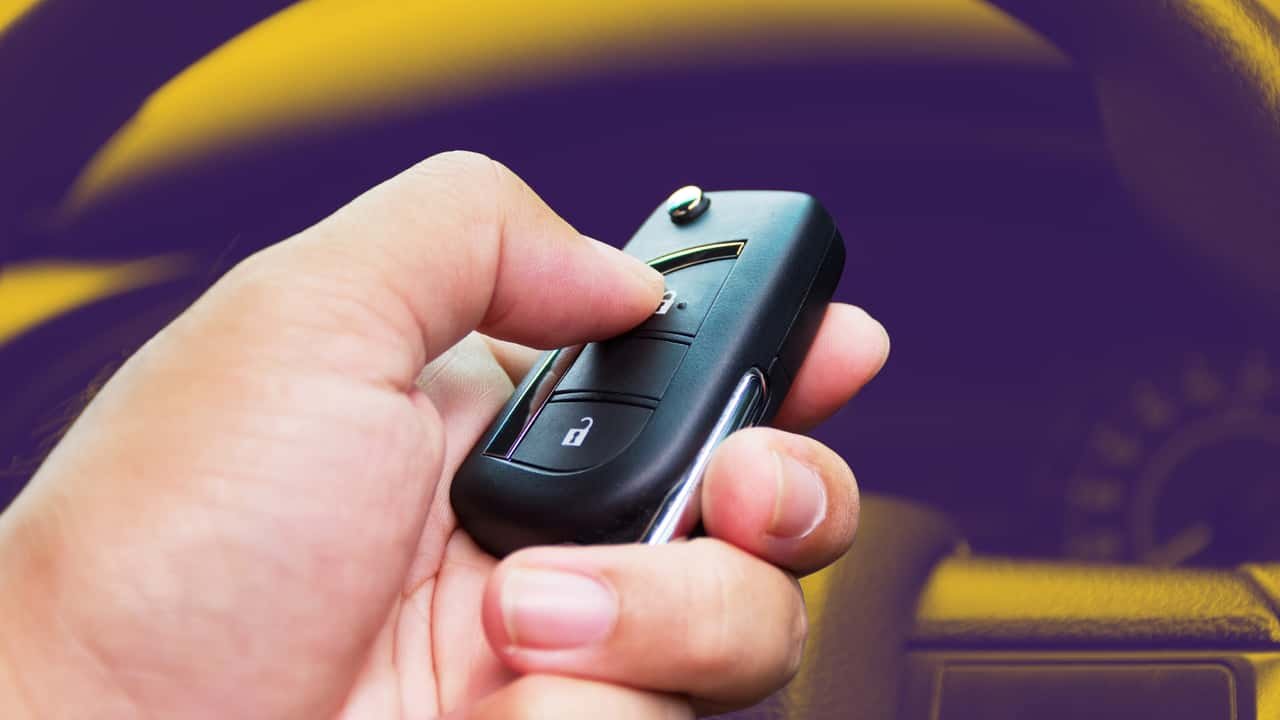 Kako da upalite automobil kada vam je baterija u ključu prazna